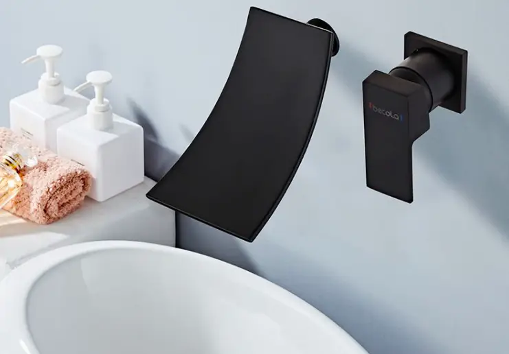 Our-Brands-Senator
